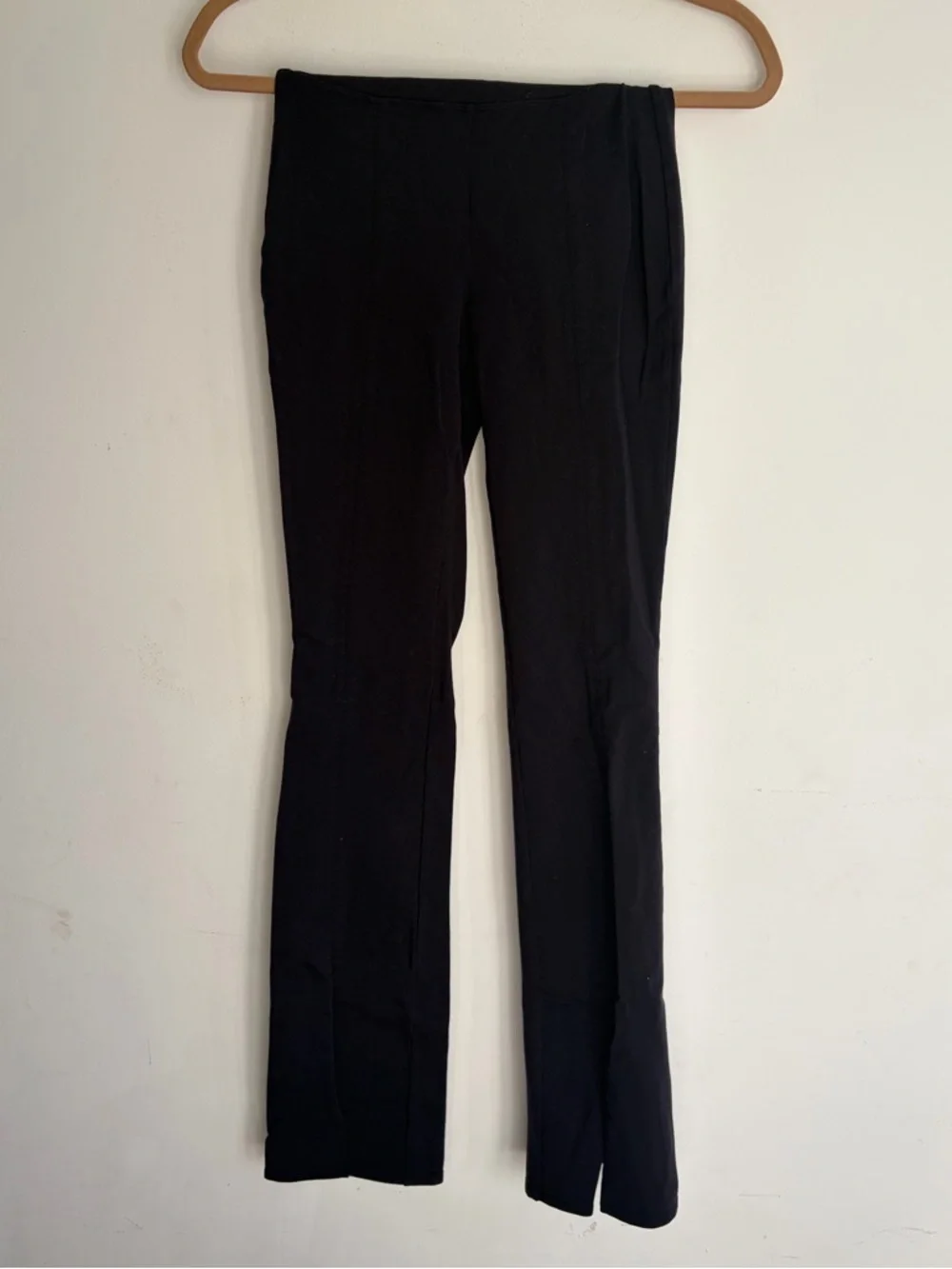 ALO Yoga Airbrush High-waist Flutter Legging Black Split Hem Size‎ XXS